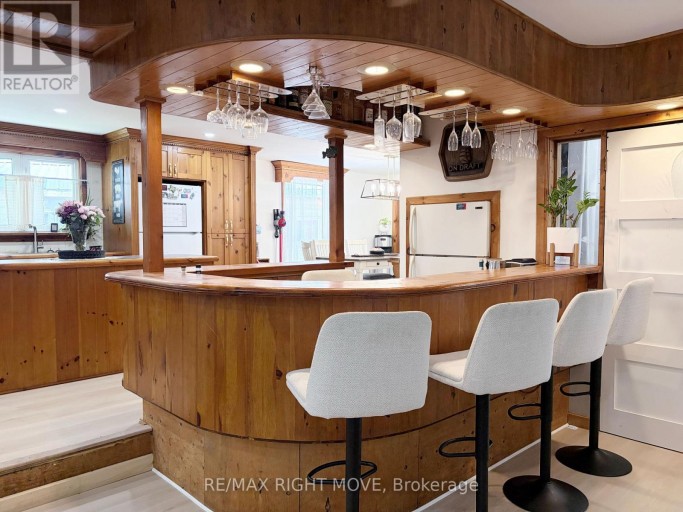 1062 4 SEASONS ROAD, Gravenhurst (Morrison), Ontario, P0E1N0