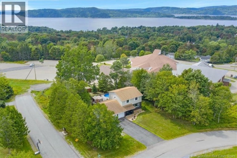 16 Braun Crescent, Quispamsis, New Brunswick, E2E1A6