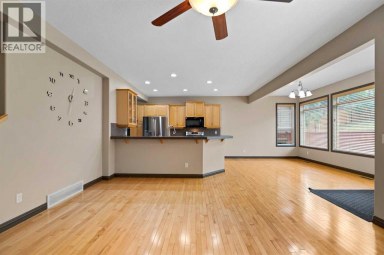 49 Panamount Rise NW Calgary Alberta photo 11