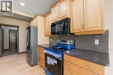 49 Panamount Rise NW Calgary Alberta photo 17