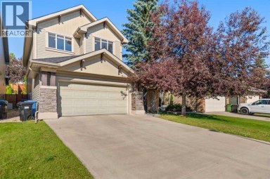 49 Panamount Rise NW Calgary Alberta photo 2