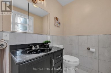 702 WESTDALE COURT Oshawa (Northglen) Ontario photo 16