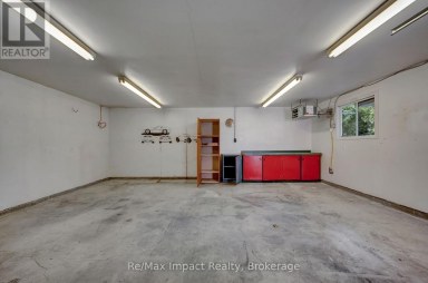 702 WESTDALE COURT Oshawa (Northglen) Ontario photo 29