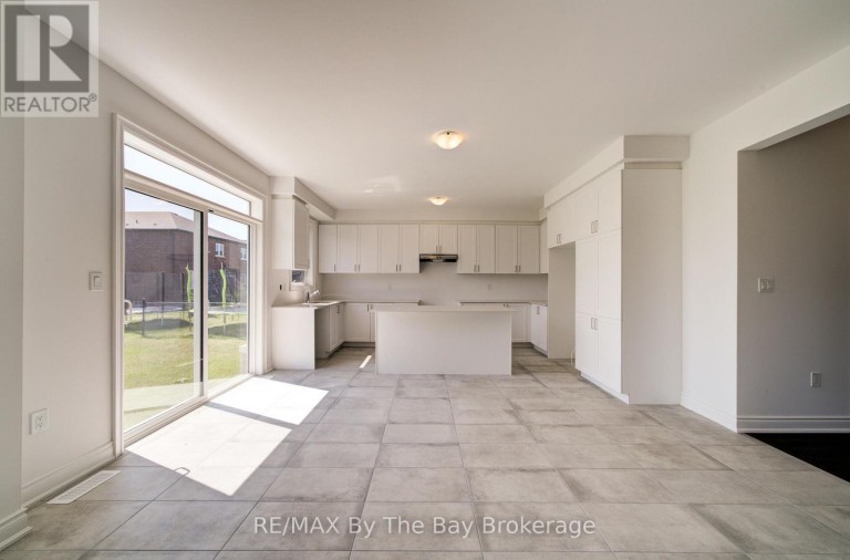 25 AMBER DRIVE, Wasaga Beach, Ontario, L9Z0R9