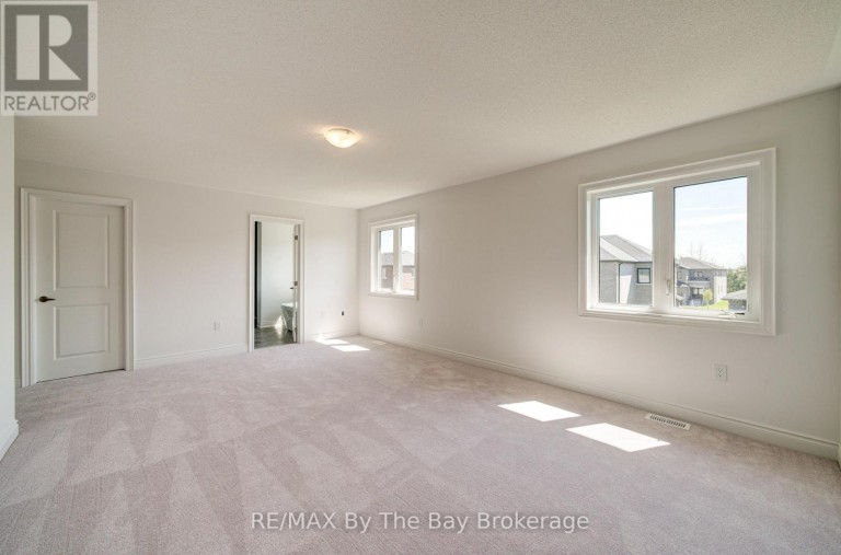 25 AMBER DRIVE, Wasaga Beach, Ontario, L9Z0R9
