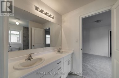 25 AMBER DRIVE Wasaga Beach Ontario photo 28