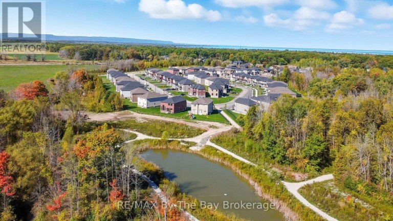 25 AMBER DRIVE, Wasaga Beach, Ontario, L9Z0R9
