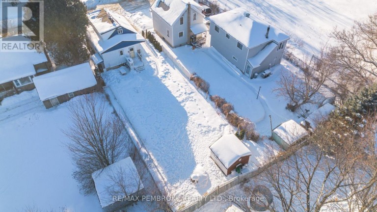 561 HAMILTON STREET W, Laurentian Valley, Ontario, K8A6N9