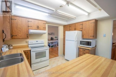 36 RIVERVIEW ROAD Kawartha Lakes (Lindsay) Ontario photo 16