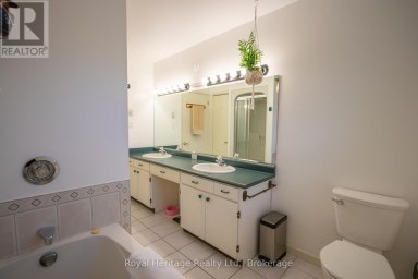 36 RIVERVIEW ROAD Kawartha Lakes (Lindsay) Ontario photo 30