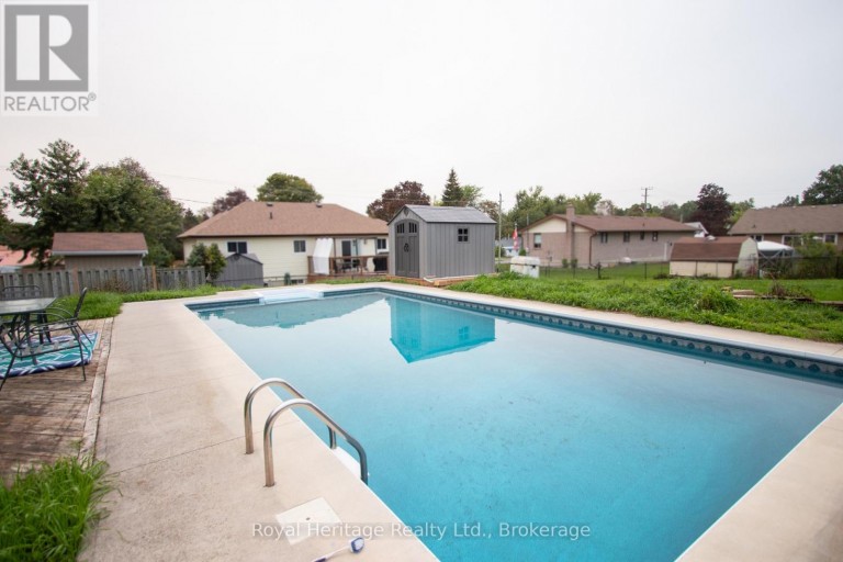 36 RIVERVIEW ROAD, Kawartha Lakes (Lindsay), Ontario, K9V1B3