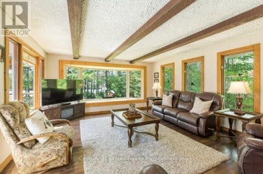 41 HALL CRESCENT Trent Lakes Ontario photo 13