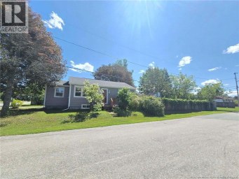 3 Miramichi Avenue Miramichi New Brunswick photo 2