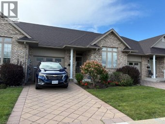 44 LIVINGSTON Boulevard Unit# 11 Baden Ontario photo 1