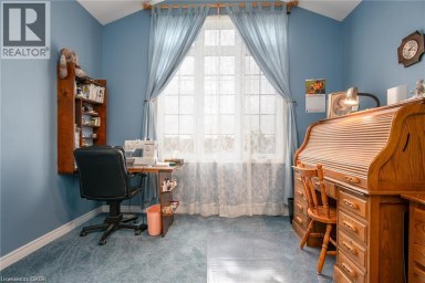 44 LIVINGSTON Boulevard Unit# 11 Baden Ontario photo 30