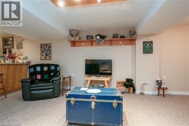 44 LIVINGSTON Boulevard Unit# 11 Baden Ontario photo 36