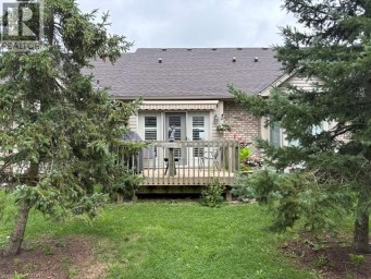 44 LIVINGSTON Boulevard Unit# 11 Baden Ontario photo 4