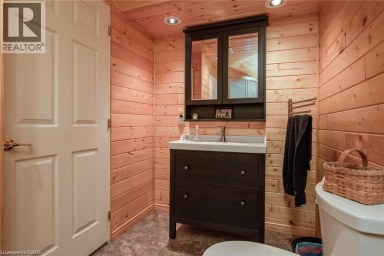 44 LIVINGSTON Boulevard Unit# 11 Baden Ontario photo 42