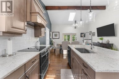 30 RIVER ROAD Kawartha Lakes (Fenelon Falls) Ontario photo 10