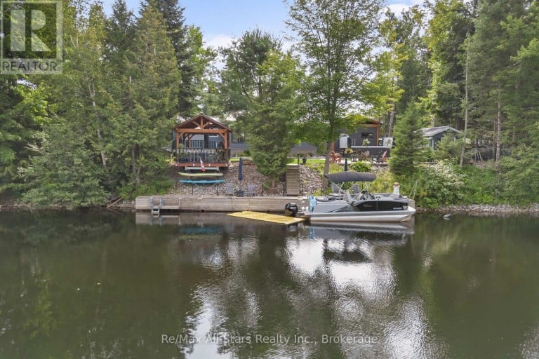 30 RIVER ROAD, Kawartha Lakes (Fenelon Falls), Ontario, K0M1N0