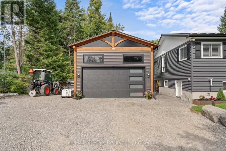 30 RIVER ROAD, Kawartha Lakes (Fenelon Falls), Ontario, K0M1N0