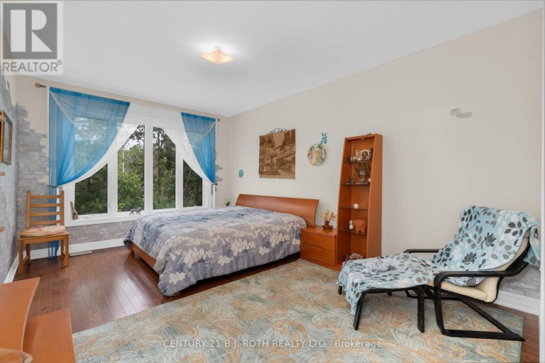 107 ALLEGRA DRIVE, Wasaga Beach, Ontario, L9Z0H5