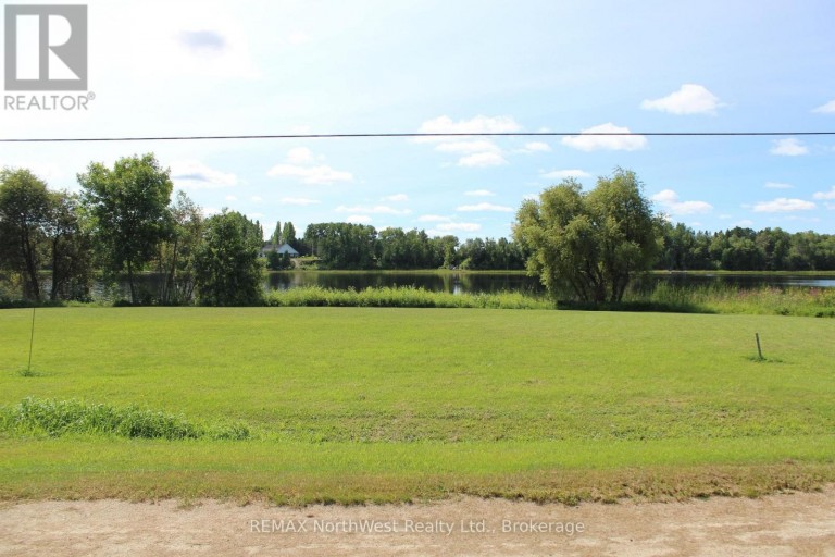 PCL 26006 RIVER AVE, Rainy River (TB-403), Ontario, P0W1L0