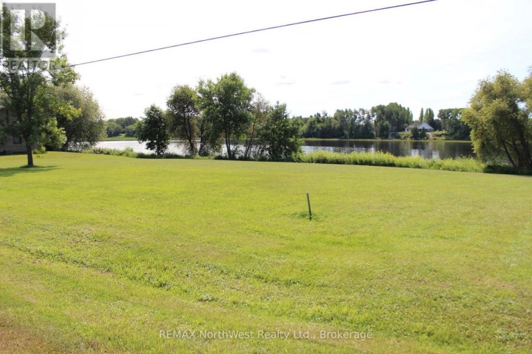 PCL 26006 RIVER AVE, Rainy River (TB-403), Ontario, P0W1L0