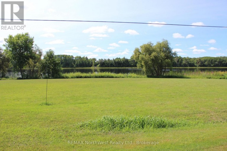 PCL 26006 RIVER AVE, Rainy River (TB-403), Ontario, P0W1L0