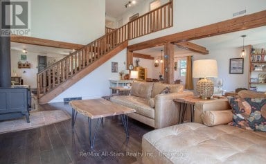 36 EMILY STREET E Clarington (Newcastle) Ontario photo 11