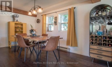 36 EMILY STREET E Clarington (Newcastle) Ontario photo 17