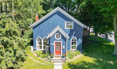 36 EMILY STREET E Clarington (Newcastle) Ontario photo 2