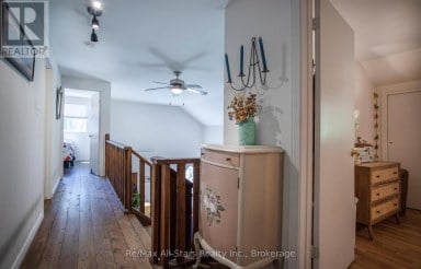 36 EMILY STREET E Clarington (Newcastle) Ontario photo 27