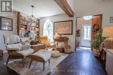 36 EMILY STREET E Clarington (Newcastle) Ontario photo 8