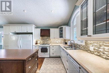100 ESSA ROAD Barrie (Allandale Centre) Ontario photo 24