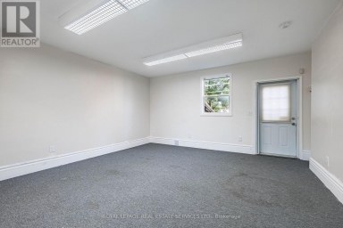 100 ESSA ROAD Barrie (Allandale Centre) Ontario photo 9