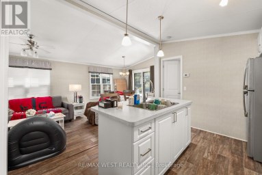 2 - 657 THUNDER BRIDGE ROAD Kawartha Lakes (Ops) Ontario photo 5