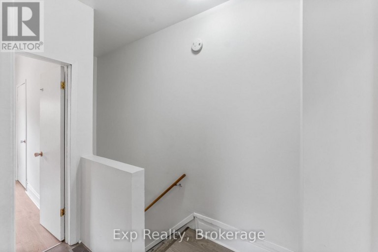 497 DONEGAL STREET, Peterborough (Town Ward 3), Ontario, K9H4L9