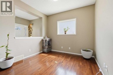 79 Nolanfield Court NW Calgary Alberta photo 12