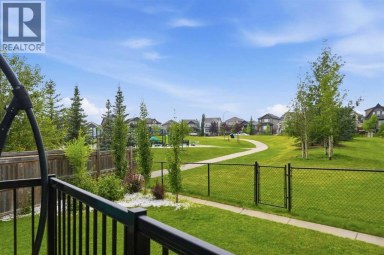 79 Nolanfield Court NW Calgary Alberta photo 3