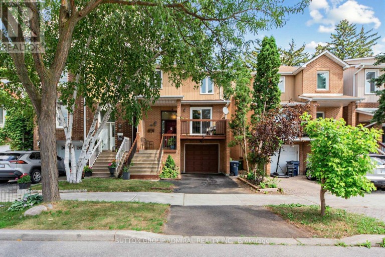 19 CARNIVAL COURT, Toronto (Westminster-Branson), Ontario, M2R3T7