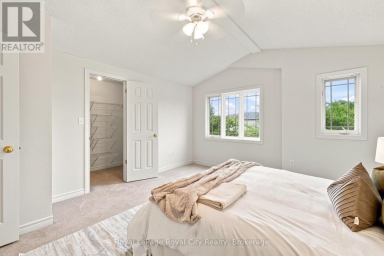 87 RODGERS ROAD, Guelph (Kortright West), Ontario, N1G4Z5