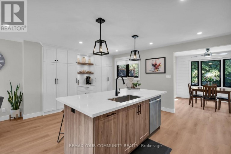 192 BISCAYNE BOULEVARD, Georgina (Keswick South), Ontario, L4P3L5
