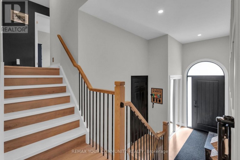 192 BISCAYNE BOULEVARD, Georgina (Keswick South), Ontario, L4P3L5