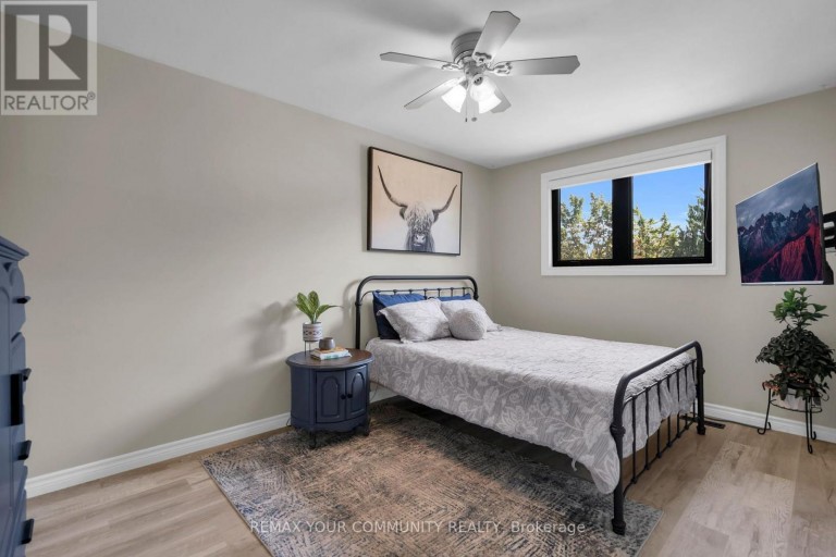 192 BISCAYNE BOULEVARD, Georgina (Keswick South), Ontario, L4P3L5