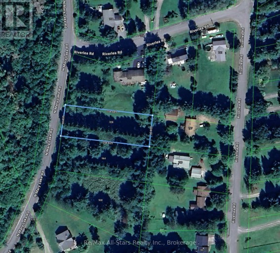 958 NORTH MARY LAKE ROAD, Huntsville, Ontario, P1H1S4