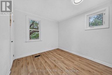 24 FAIRVIEW COURT London South (South H) Ontario photo 10