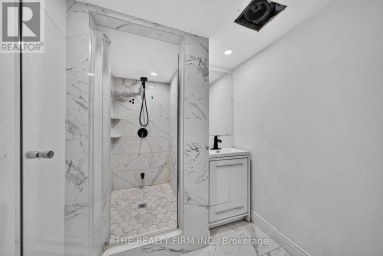 24 FAIRVIEW COURT London South (South H) Ontario photo 17