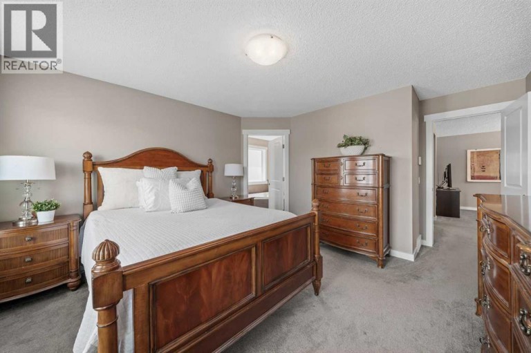 4728 Elgin Avenue SE, Calgary, Alberta, T2Z0S3