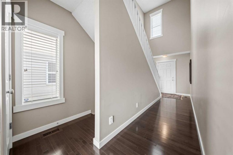 4728 Elgin Avenue SE, Calgary, Alberta, T2Z0S3